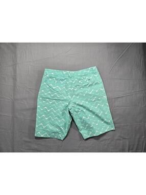 Vineyard Vines Shorts Womens 8 Batik Wave Aqua Stretch Bermuda Teal